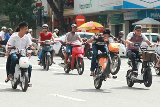 Mức phạt của lỗi không đội mũ bảo hiểm xe máy
