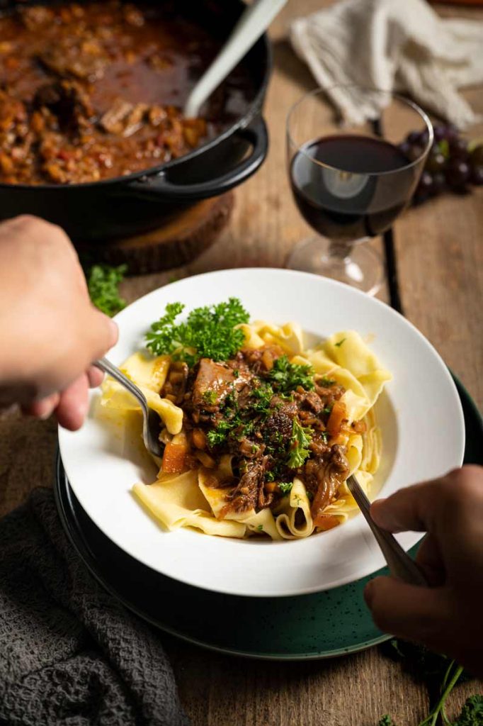 Ragù mit Shortribs Schmorgericht Rezept