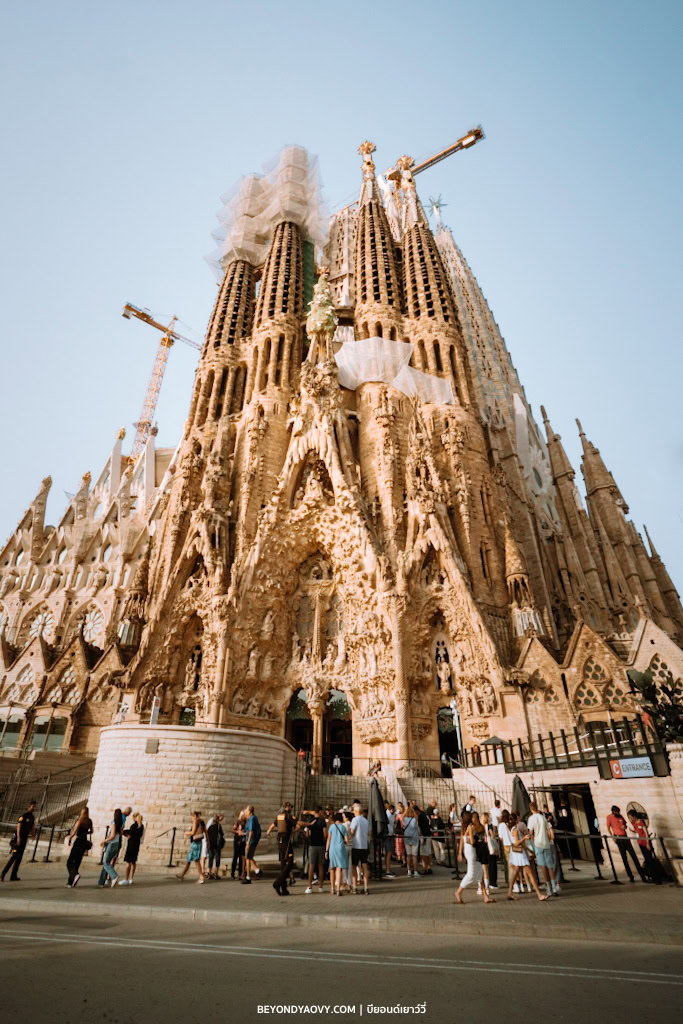 Rich results on Google's SERP when searching for ‘เที่ยวมหาวิหารซากราดาฟามีเลีย’, ‘มหาวิหารซากราดาฟามีเลีย’, ‘เที่ยวซากราดาฟามีเลีย’, ‘ซากราดาฟามีเลีย’, ‘Sagrada Familia รีวิว’, ‘เที่ยว Sagrada Familia’, ‘เที่ยวเองบาร์เซโลน่า’, ‘เที่ยวบาร์เซโลน่า’, ‘บาร์เซโลน่า’, ‘เที่ยวบาร์เซโลน่าด้วยตัวเอง’, ‘เที่ยว Barcelona ด้วยตัวเอง’, ‘เที่ยวสเปนด้วยตัวเอง’, ‘ที่เที่ยวบาร์เซโลน่า’, ‘วางแผนเที่ยวบาร์เซโลน่า’, ‘วางแผนเที่ยวสเปน’, ‘วางแผนเที่ยวด้วยตัวเอง’