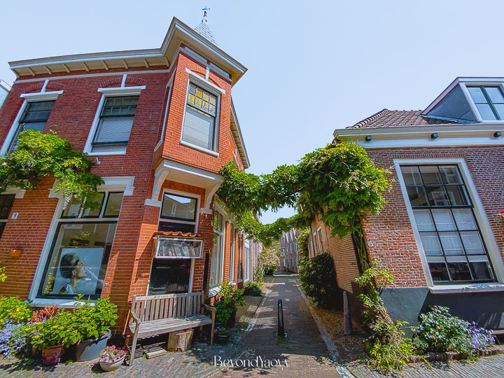 Rich results on Google's SERP when searching for ‘Haarlem’, ‘เที่ยวฮาร์เลม (Haarlem) เนเธอร์แลนด์’, ‘เที่ยวฮาร์เลม’, ‘เมืองฮาร์เลม’, ‘ฮาร์เลม’, ‘เที่ยวเนเธอร์แลนด์’, ‘เที่ยวเนเธอร์แลนด์ด้วยตัวเอง’, ‘การเดินทางในเนเธอร์แลนด์’, ‘เนเธอร์แลนด์’, ‘วางแผนเที่ยวเนเธอร์แลนด์’, and ‘วางแผนด้วยตัวเอง’,