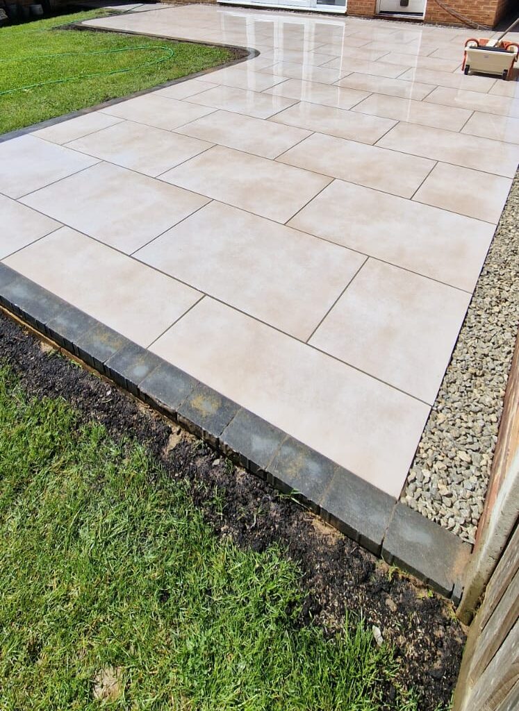PATIOS