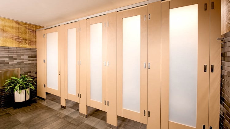Jenis sekat kamar mandi, Sumber: ironwood-mfg.com