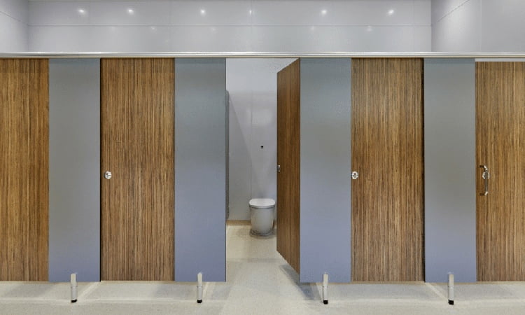 Distributor Cubicle Toilet, Sumber: dunhamswashrooms.com