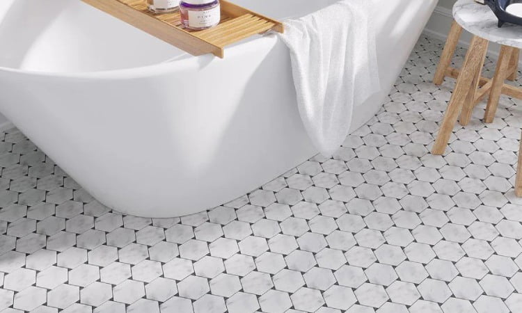 Opsi lantai kamar mandi anti slip, Sumber: tileclub.com