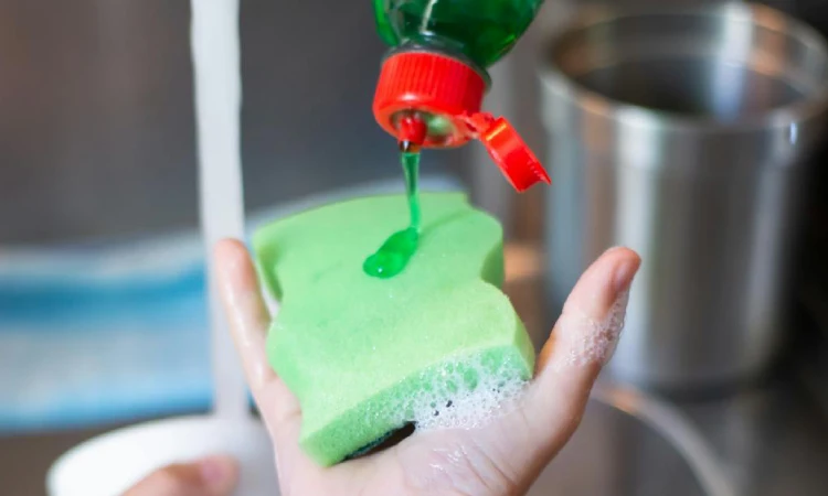 Sabun pencuci piring, Sumber: pexels.com