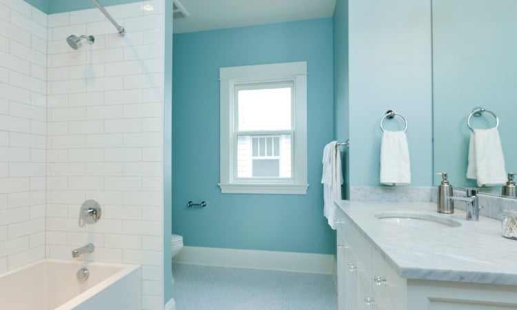 Tips memilih cat kamar mandi, Sumber: pinhome.com