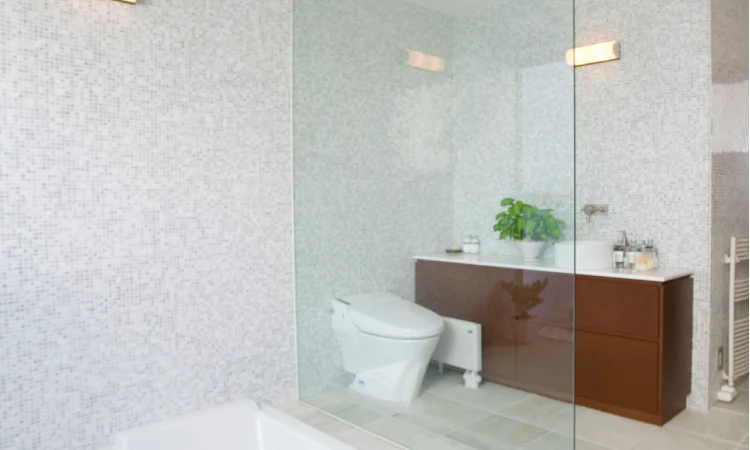 Dinding partisi kaca, Sumber: glass-partition.co.uk