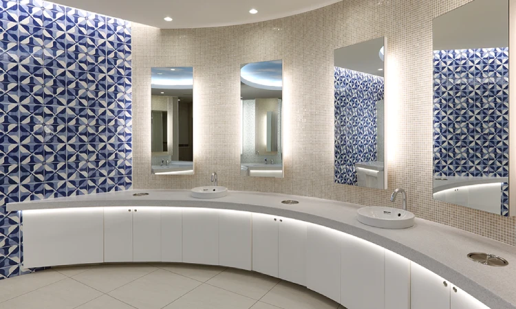 Toilet dengan dinding desain geometris, Sumber: void-jp.org