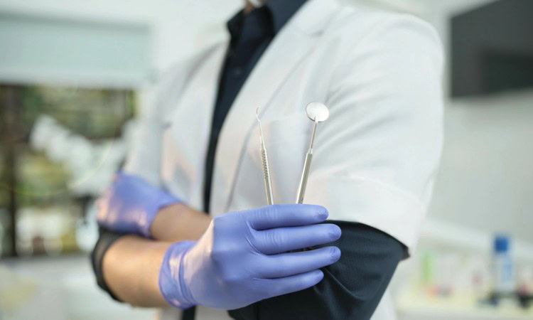 Dokter gigi spesialis periodonsia, Sumber: usu.ac.id