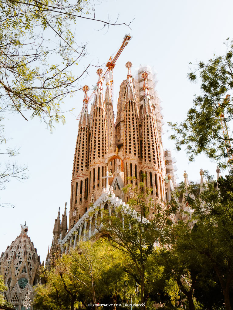 Rich results on Google's SERP when searching for ‘เที่ยวมหาวิหารซากราดาฟามีเลีย’, ‘มหาวิหารซากราดาฟามีเลีย’, ‘เที่ยวซากราดาฟามีเลีย’, ‘ซากราดาฟามีเลีย’, ‘Sagrada Familia รีวิว’, ‘เที่ยว Sagrada Familia’, ‘เที่ยวเองบาร์เซโลน่า’, ‘เที่ยวบาร์เซโลน่า’, ‘บาร์เซโลน่า’, ‘เที่ยวบาร์เซโลน่าด้วยตัวเอง’, ‘เที่ยว Barcelona ด้วยตัวเอง’, ‘เที่ยวสเปนด้วยตัวเอง’, ‘ที่เที่ยวบาร์เซโลน่า’, ‘วางแผนเที่ยวบาร์เซโลน่า’, ‘วางแผนเที่ยวสเปน’, ‘วางแผนเที่ยวด้วยตัวเอง’