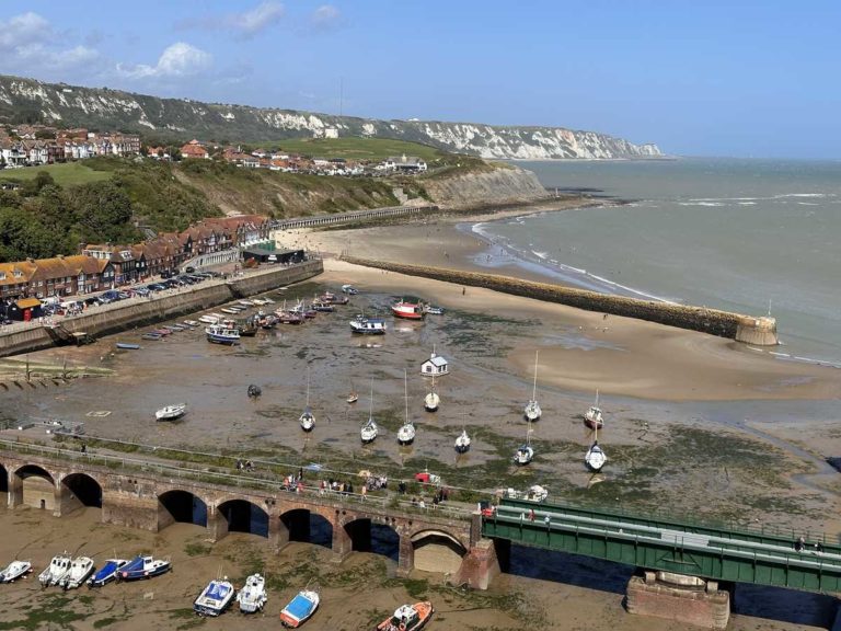 FHC Sprachreisen - Folkestone Hafen