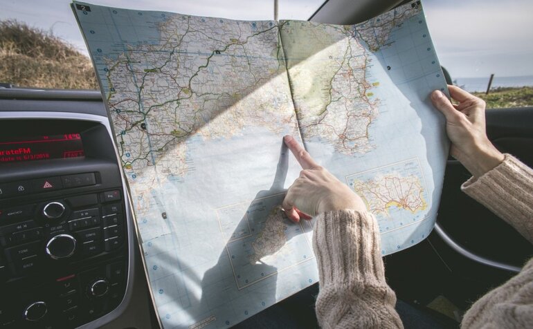 how to become a tour operator, travel for free
