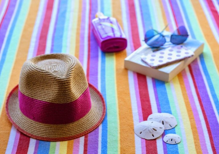 Family Holiday, travel essentials, beach gear, relaxing beach trip