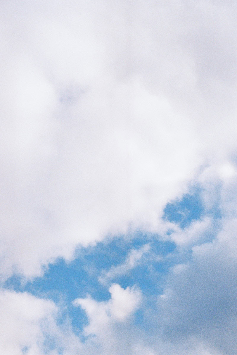 Himmel mit Wolken – Sicht lichtet sich