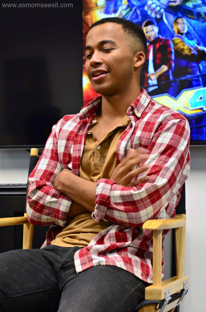 MECH X4, Raymond Cham