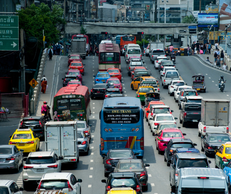 Khi nào vượt đèn đỏ không bị phạt? 