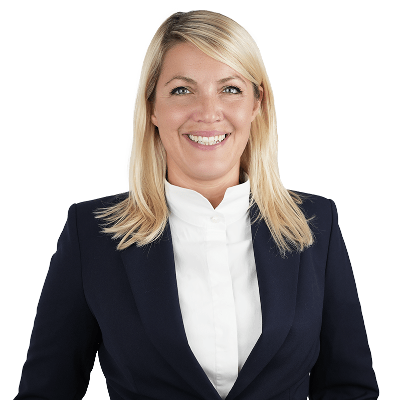 Portraitfoto von Laura Hübel.