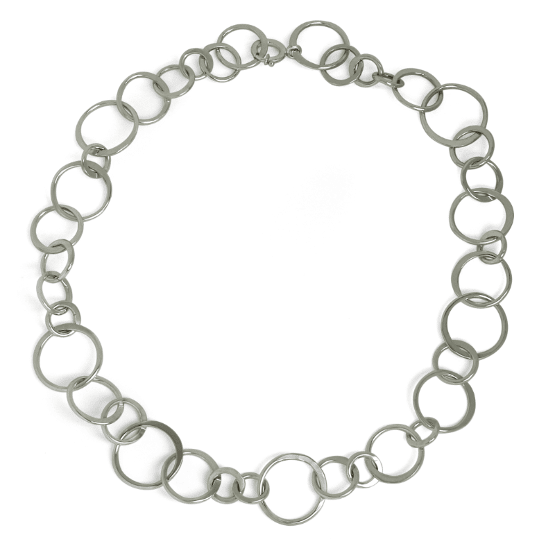Fine silver eyelet necklace