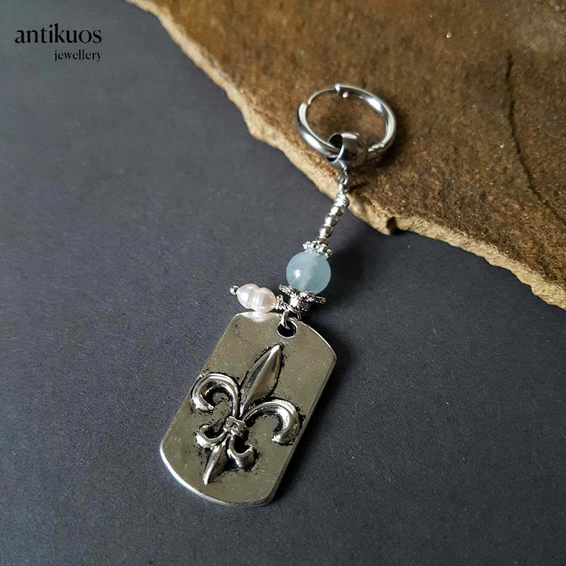 Fleur de Lis earring