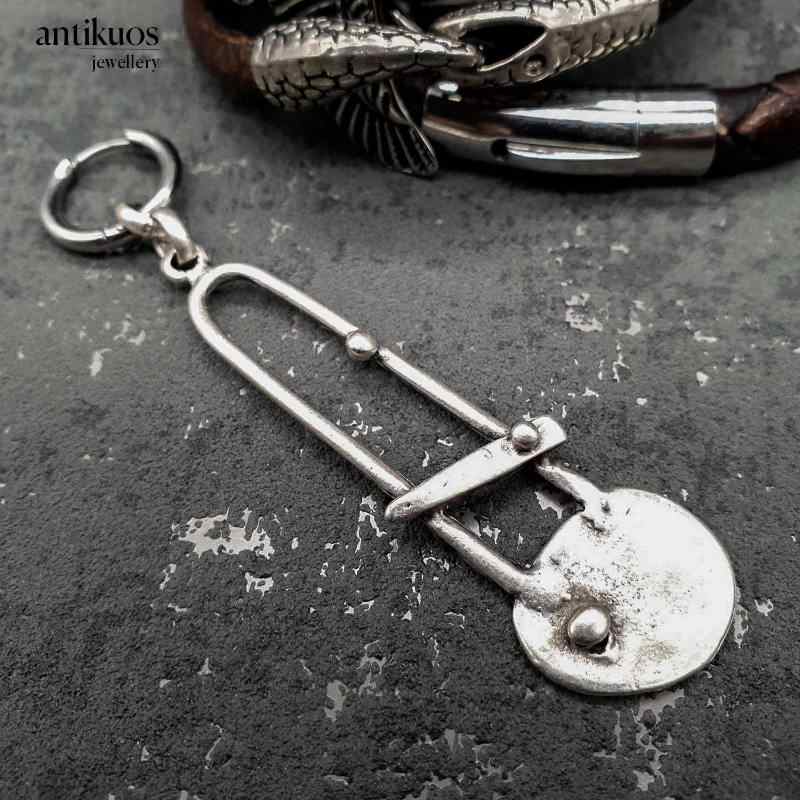 Smith's Pendulum earring