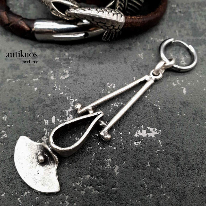 Osiris earring