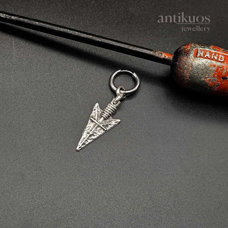Iron Age earring