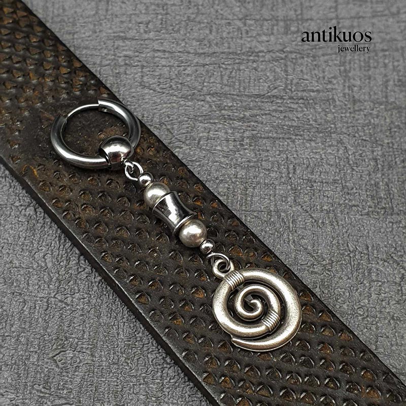 Spiral II earring