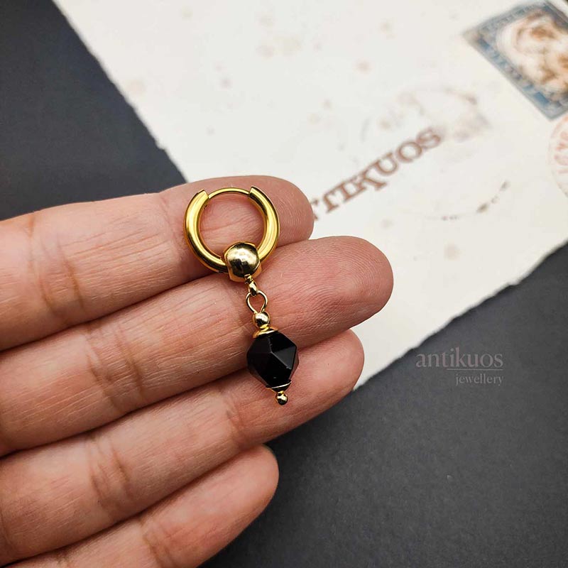 Small Onyx drop earring - Image 2