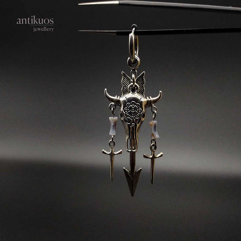 Arizona, alternative earring