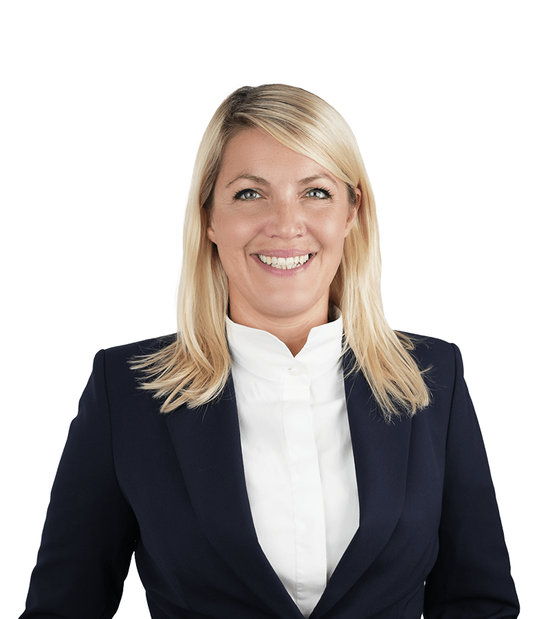 Portraitfoto von Laura Hübel.