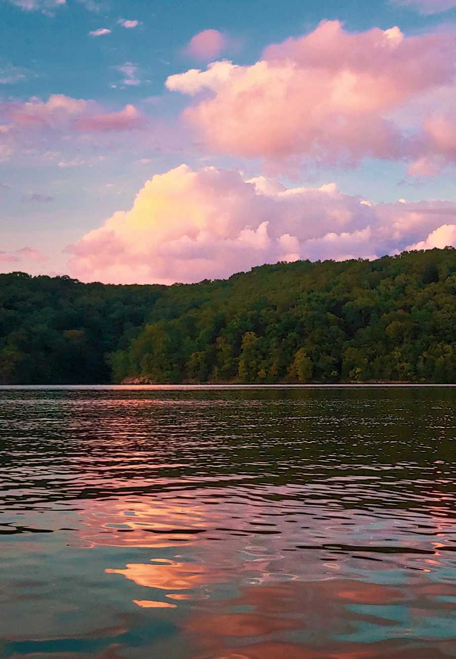 Most Charming Small Towns In Missouri to Visit 2 Lake Ozark,small towns to visit in MIssouri