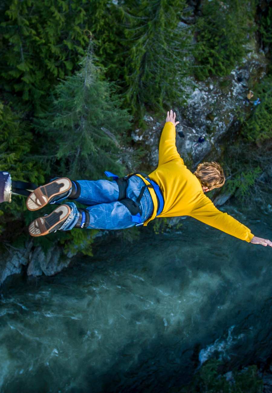 unique travel trips, bungee