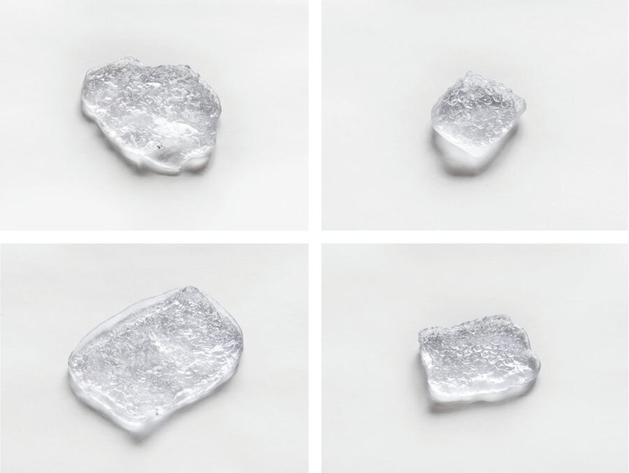 bubble wraps casted glass