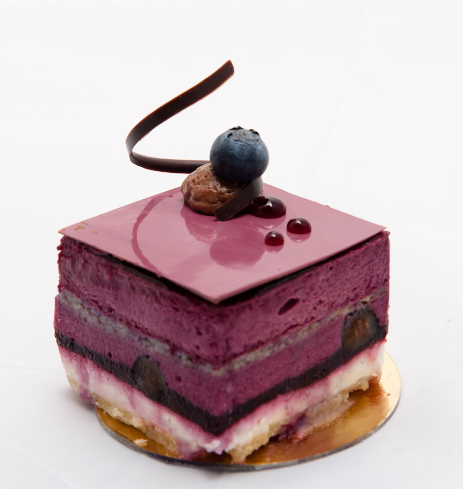 Totally Awesome Places to Eat in Dusseldorf Germany 4 places-to-eat-in-dusseldorf-christa-thompson