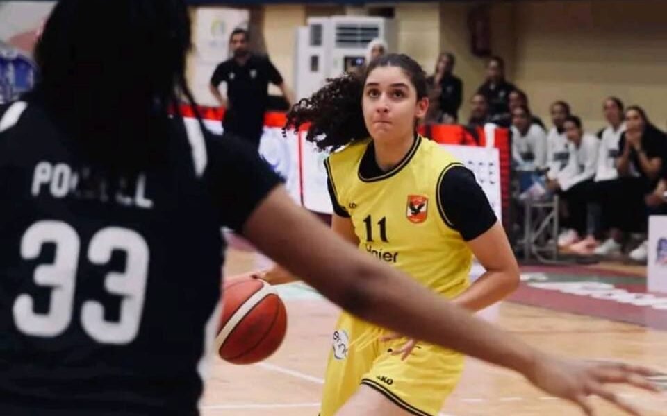 الأهلي يهزم القرين الكويتي ويواصل انتصاراته في البطولة العربية لكرة السلة للسيدات