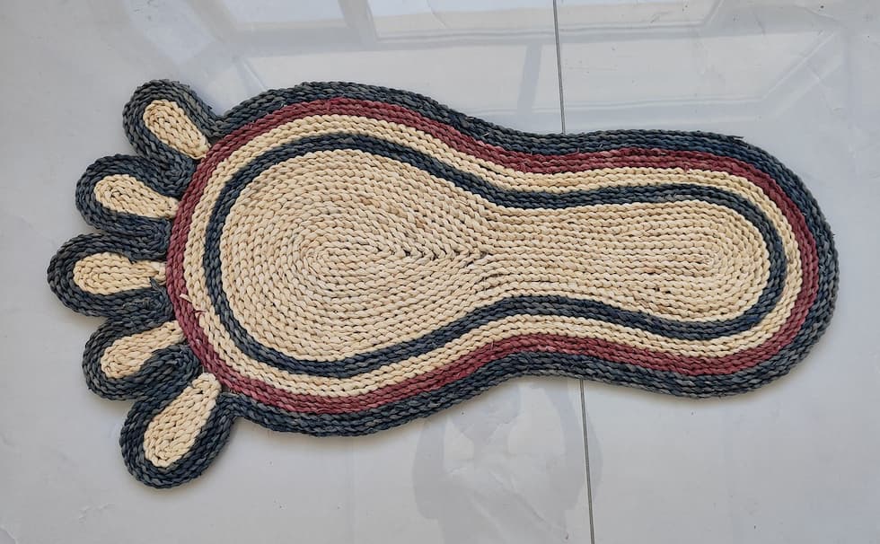 braided rug (1)