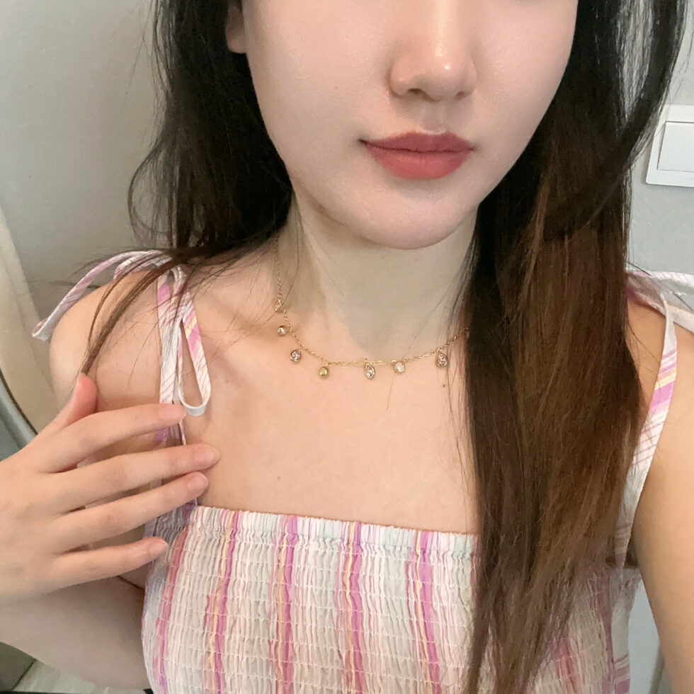 Compact jewelry organizer