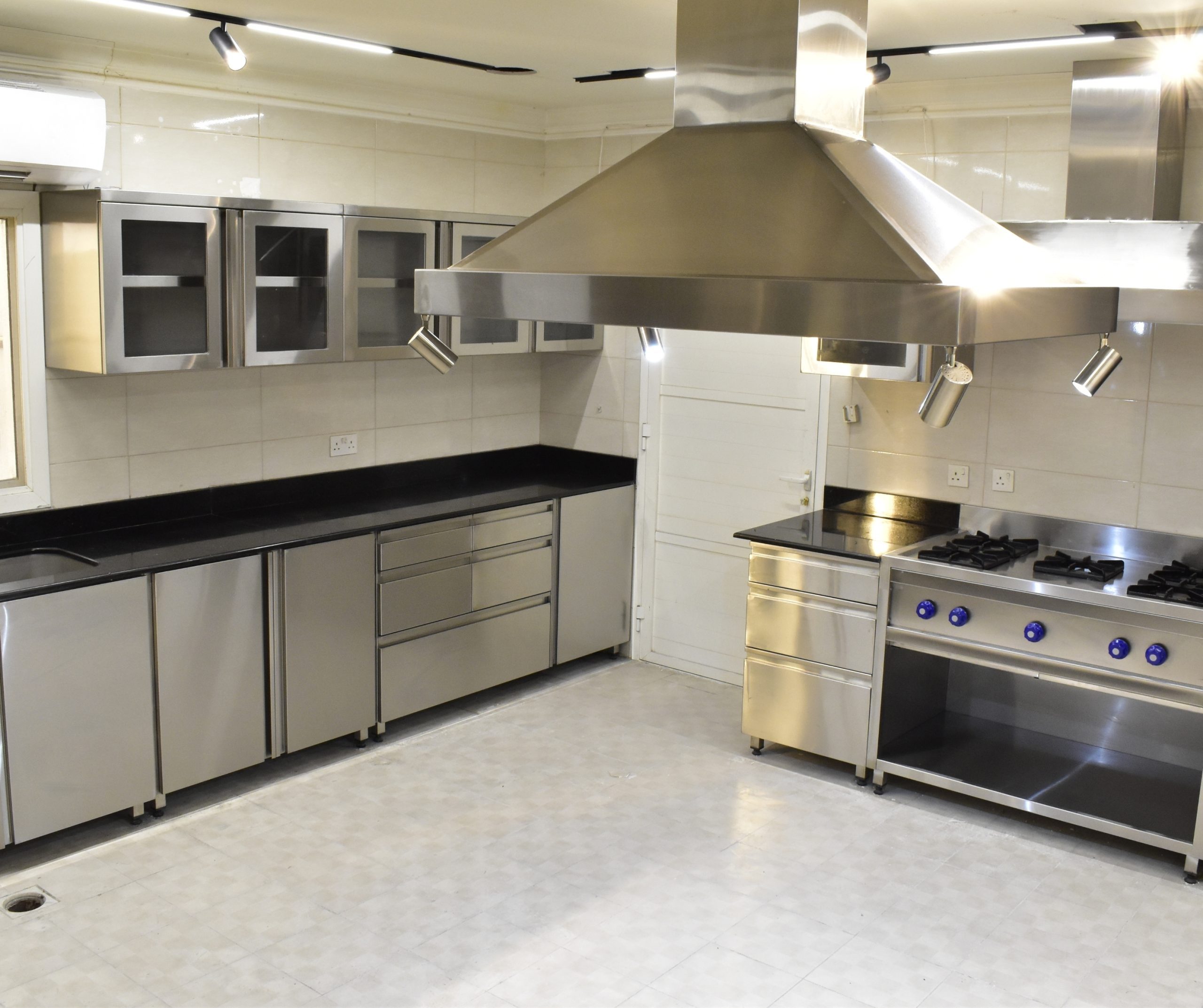 metal fabrication services 