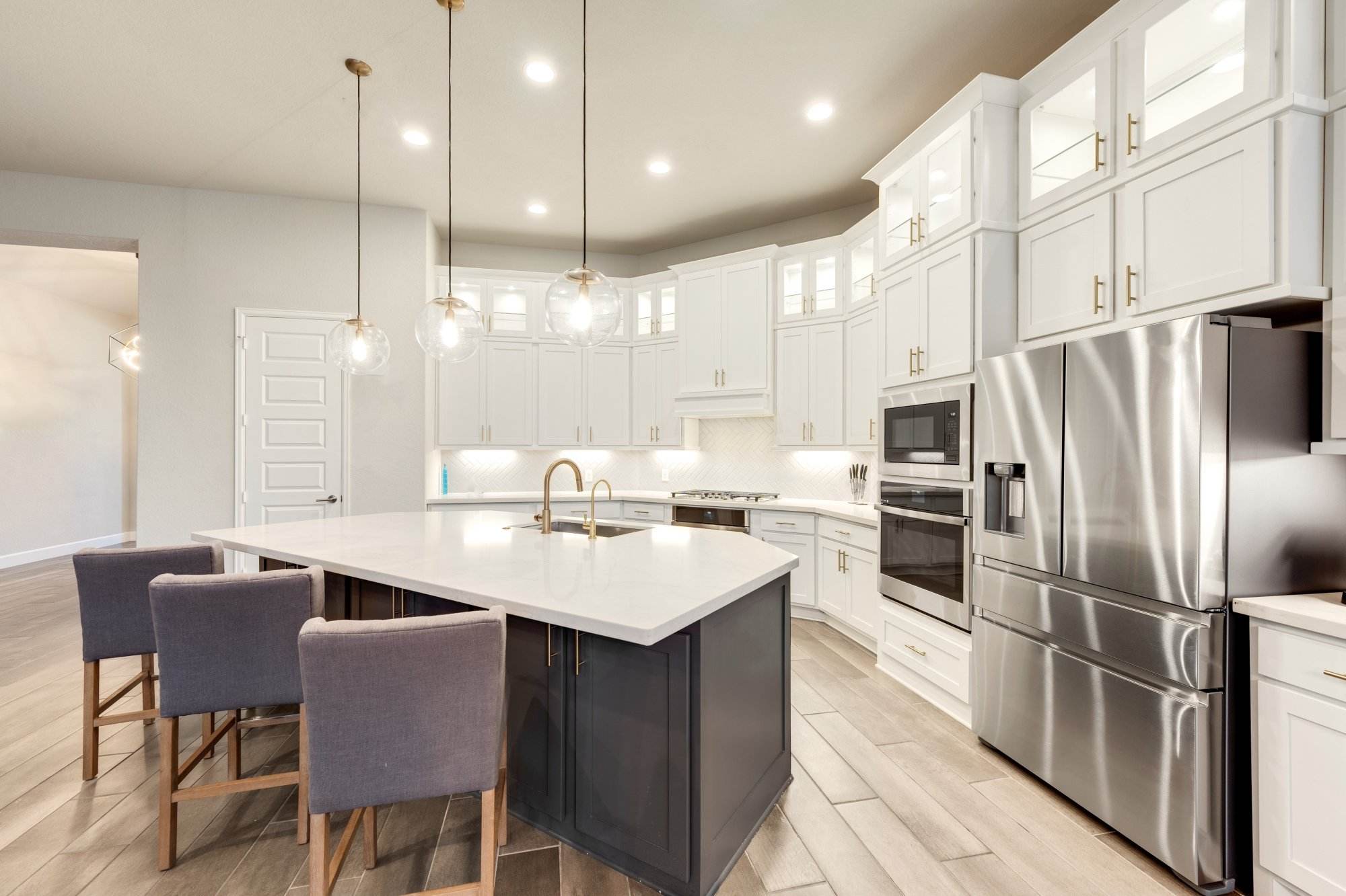 Kitchen and Butler’s Pantry
