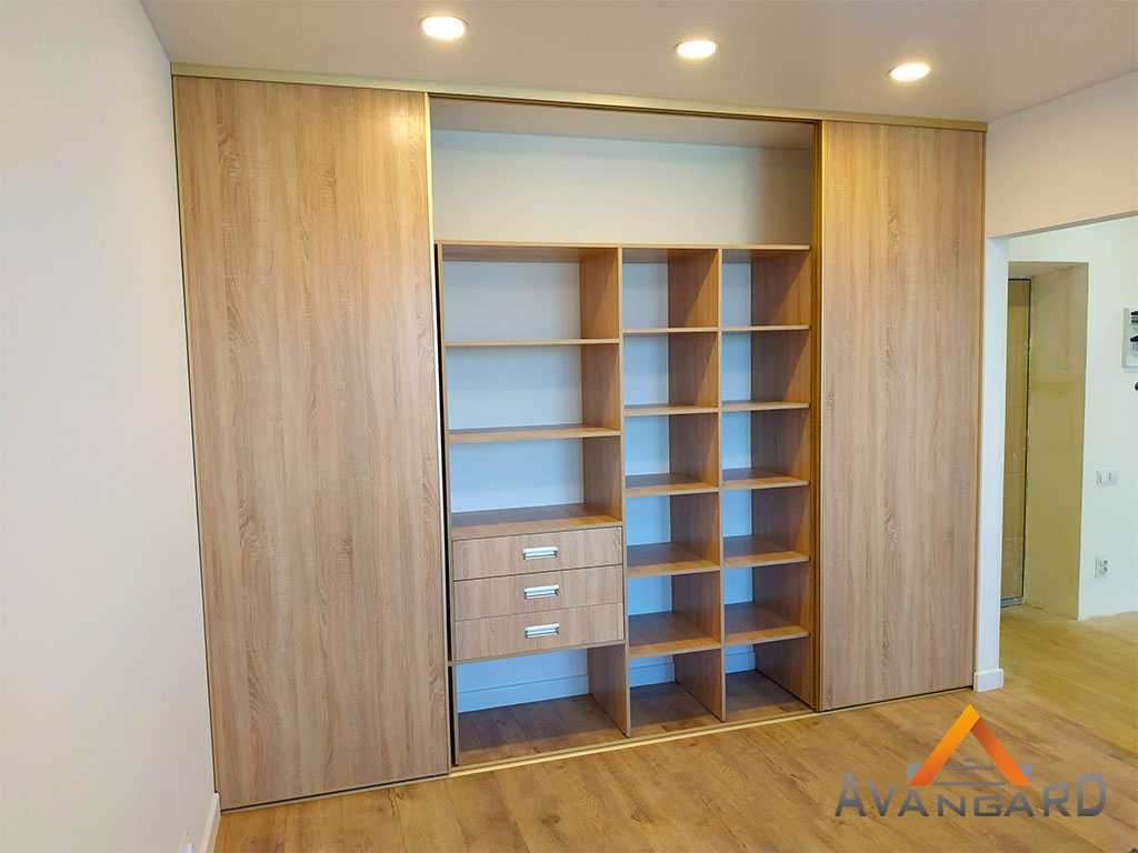 оригинальный шкаф купе