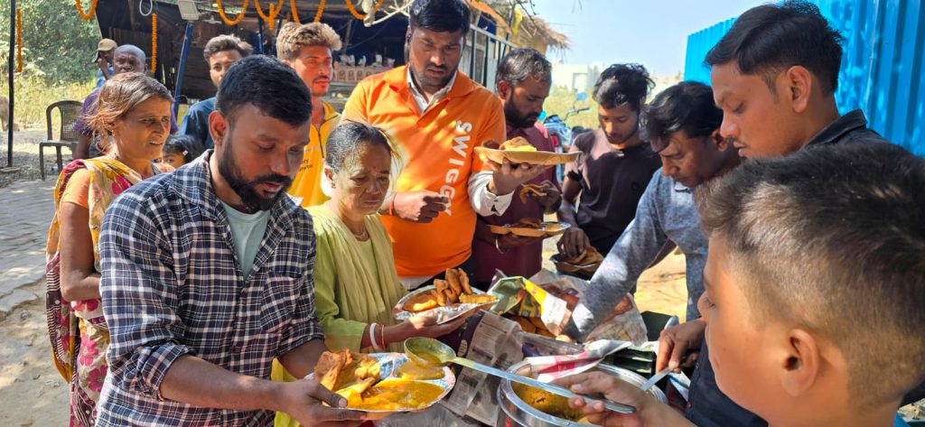 Our CEO Vikram has once again distributed meals to street workers in India
