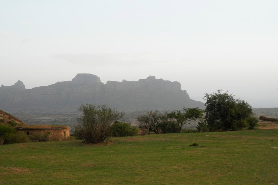 14_VIEW-FROM-GUERALTA-LODGE