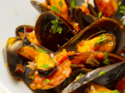 Seafood 101 4 chorizo and tomato steamed mussels