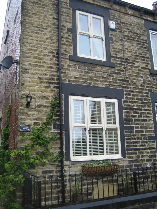 mosh sash windows