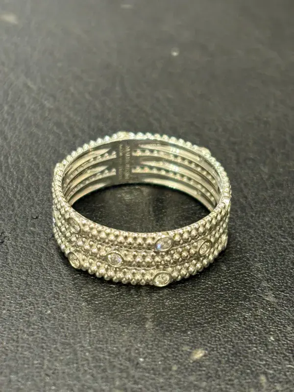 Expertise en rachat de bijoux or et diamants