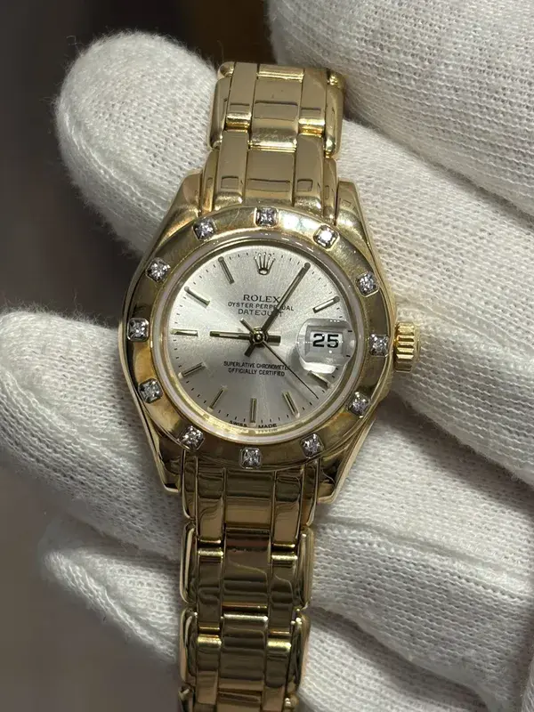 Montre en or — rachat Mougins