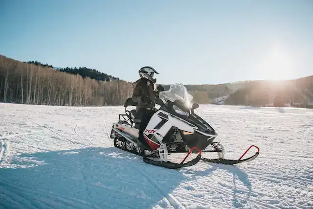 Snowmobile to Storm Castle