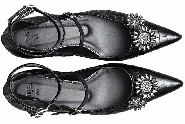 Colección Erdem x H&M incluye zapatos y Bolsos