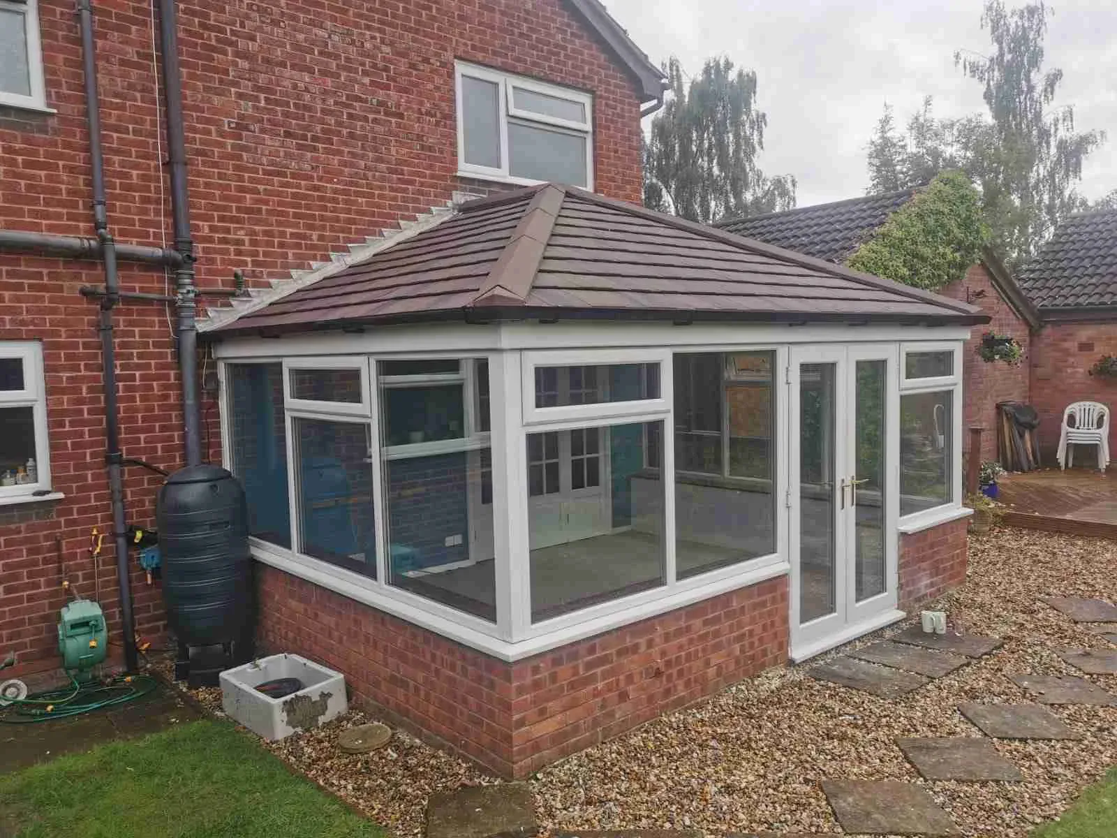 Best Type of Conservatory Roof for UK Weather – What Works & What to Avoid