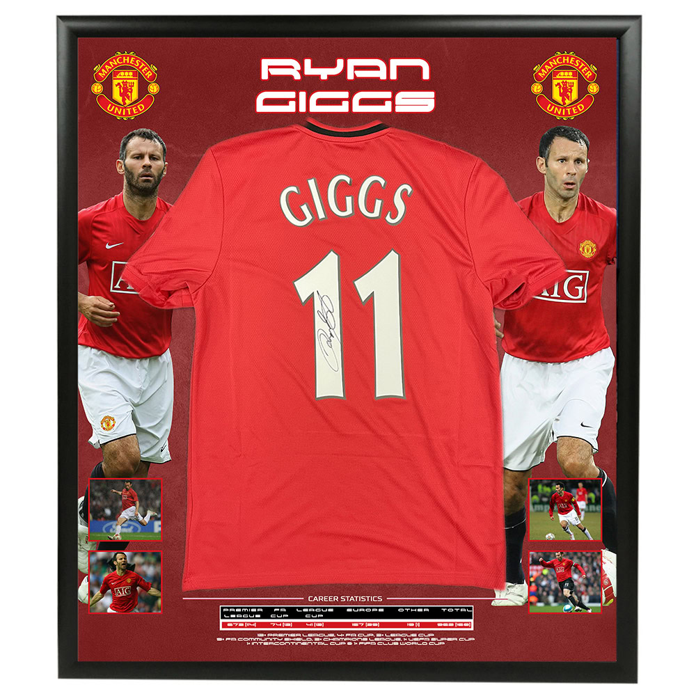Soccer – Ryan Giggs Signed & Framed Manchester United Jersey